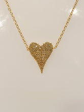 Load image into Gallery viewer, The Heart of Gold - necklace
